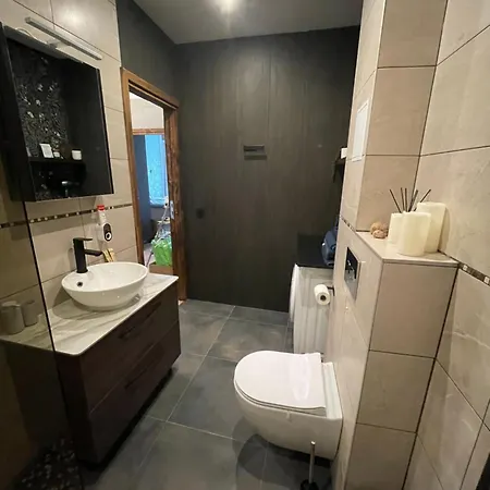 Cozy Narva Maee 아파트 *