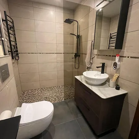 아파트 Cozy Narva Maee 타르투